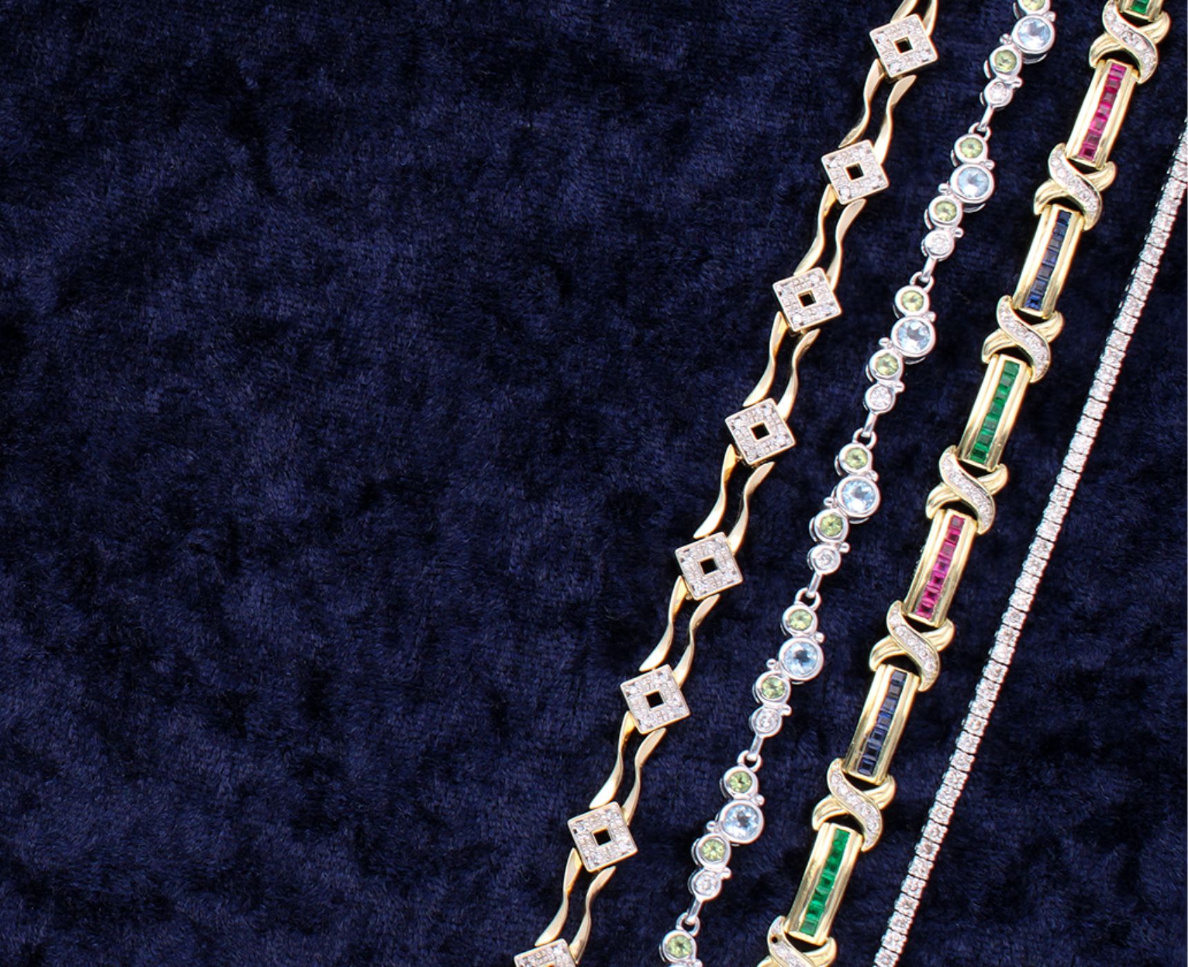 A Guide to Buying SecondHand Jewellery Ramsdens