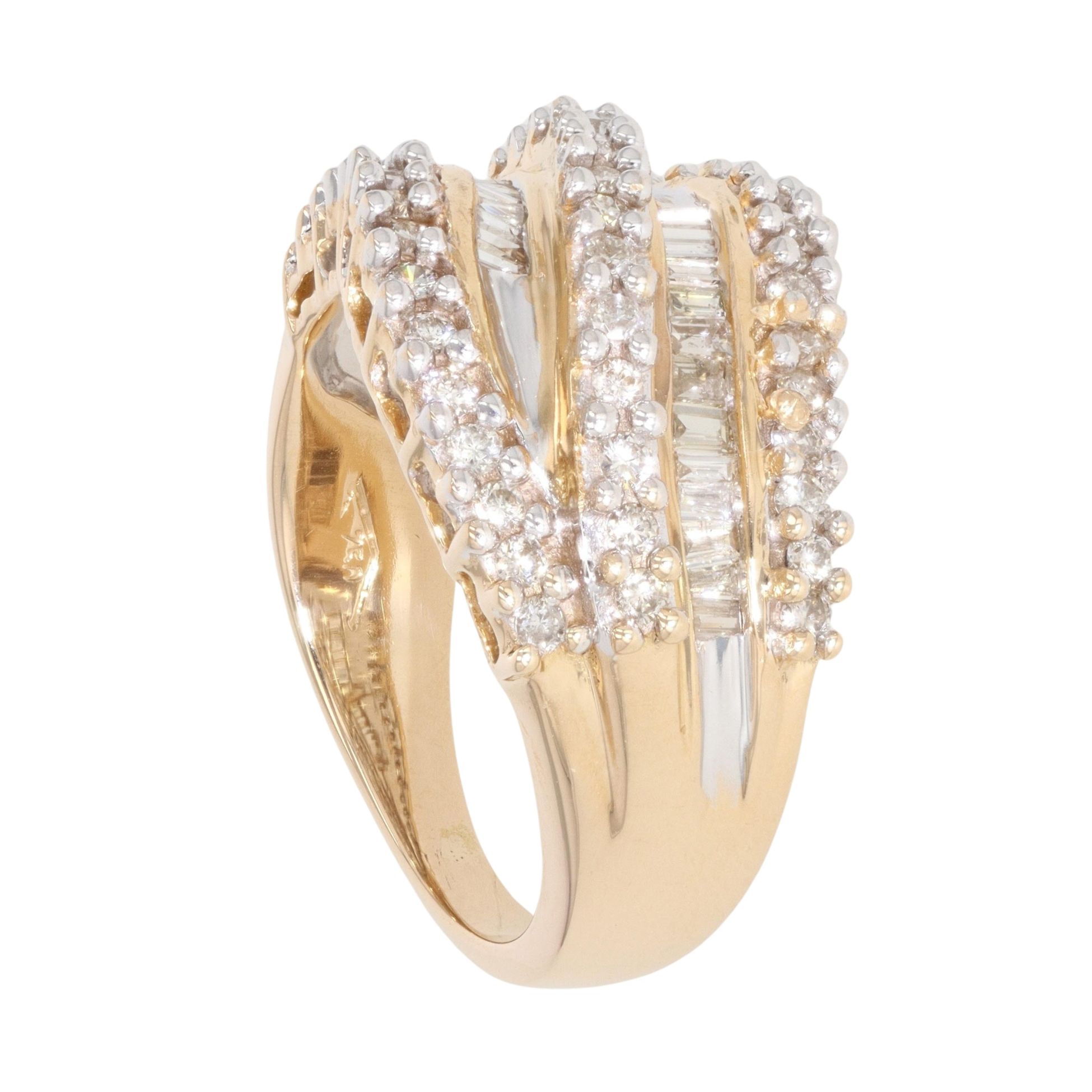 18ct Yellow Gold 1.00ct Brilliant And Baguette Cut Diamond Fancy Ring ...