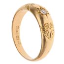 18ct Yellow Gold 0.10ct Diamond Patterned Signet Ring
