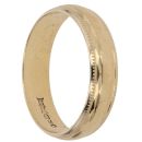 18ct Yellow Gold Patterned Wedding Band 4.8mm