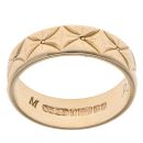 9ct Yellow Gold Patterned 5.4mm Wedding Band