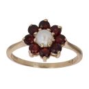 9ct Yellow Gold Garnet And Pearl Cluster Ring