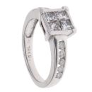 18ct White Gold 1.00ct Diamond Cluster Ring