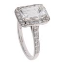 18ct White Gold 3.20ct Diamond Solitaire Ring