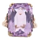 9ct Yellow Gold Amethyst Solitaire Ring