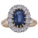 18ct Yellow Gold 0.85ct Oval Sapphire And Diamonds Cluster Ring