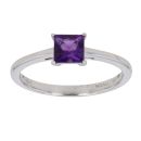 18ct White Gold Amethyst Single Stone Ring