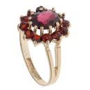9ct Yellow Gold Garnet Cluster Ring