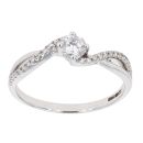18ct White Gold Certificated Diamond Crossover Ring