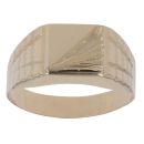 14ct Yellow Gold Square Patterned Signet Ring