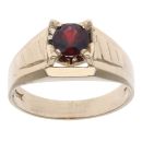 9ct Yellow Gold Garnet Signet Ring