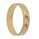 18ct Yellow Gold Patterned Wedding Band 4.7mm