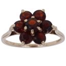 9ct Yellow Gold Garnet Cluster Ring