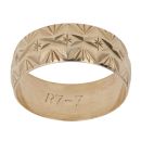 9ct Yellow Gold 7mm Wedding Band