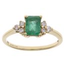 18ct Yellow Gold 0.20ct Diamond and Emerald Ring