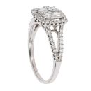 18ct White Gold 1.00ct Diamond Cluster Ring