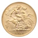 1914 George V Large Head UK Half Sovereign Coin