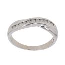 9ct White Gold 0.25ct Brilliant Crossover Ring