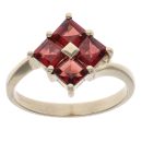 9ct Yellow Gold Garnet Cluster Ring
