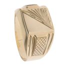 14ct Yellow Gold Patterned Signet Ring