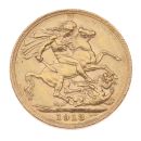 1913 George V Large Head UK Full Sovereign Coin