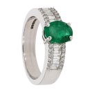 18ct White Gold Emerald and Diamond Ring
