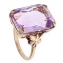 9ct Yellow Gold Amethyst Solitaire Ring