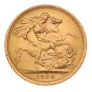 1968 Elizabeth II First Portrait UK Full Sovereign Coin