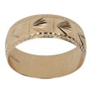 9ct Yellow Gold 6.6mm Patterned Wedding Band