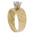 18ct Yellow Gold Cubic Zirconia Patterned Single Stone Ring