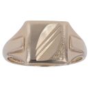 9ct Yellow Gold Patterned Signet Ring