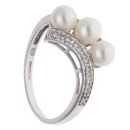 9ct White Gold 0.10ct Diamond and Pearl Fancy Ring