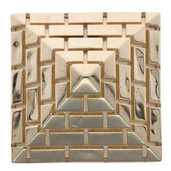 9ct Yellow Gold Pyramid Signet Ring