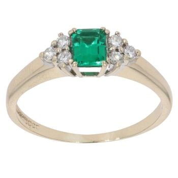 9ct Yellow Gold 0.10ct Diamond And Chalcedony Dress Ring