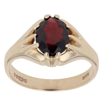 9ct Yellow Gold Garnet Signet Ring