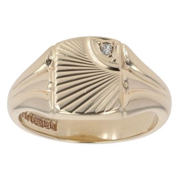 9ct Yellow Gold 0.02ct Diamond Signet Ring