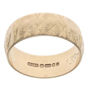 9ct Yellow Gold Patterned 6mm Wedding Band