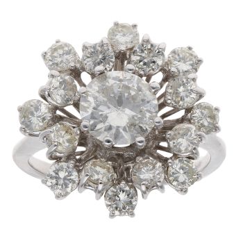 18ct White Gold 2.85ct Brilliant Cut Diamond Cluster Ring