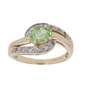 9ct Yellow Gold Peridot and Cubic Zirconia Ring