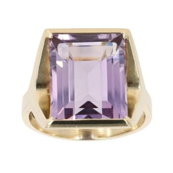 9ct Yellow Gold Amethyst Single Stone Ring