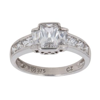 9ct White Gold Cubic Zirconia Solitaire Ring