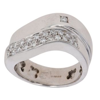 18ct White Gold 0.25ct Brilliant Cut Diamond Fancy Ring