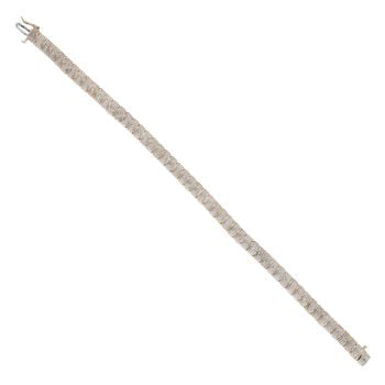 9ct Yellow And White Gold 0.25ct Brilliant Cut Diamond Bracelet 7"