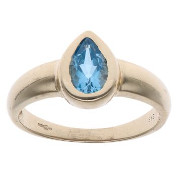 9ct Yellow Gold Blue Topaz Solitaire Ring
