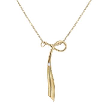 18ct Yellow Gold 0.10ct Brilliant Cut Diamond Twist Solitaire Pendant and Chain 18"