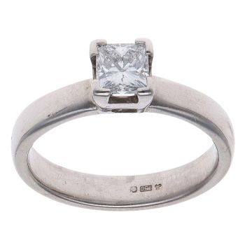 18ct White Gold 0.50ct Princess Cut Diamond Solitaire Ring