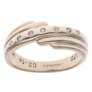 9ct Yellow Gold Cubic Zirconia Crossover Ring