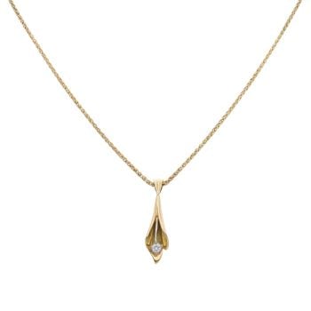 18ct Yellow Gold 0.10ct Diamond Fancy Pendant And Chain 18"