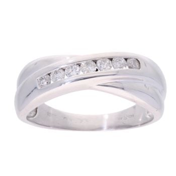 9ct White Gold 0.25ct Diamond Crossover Ring