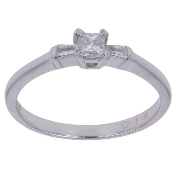 18ct White Gold 0.20ct Princess and Baguette Cut Diamond Solitaire Ring